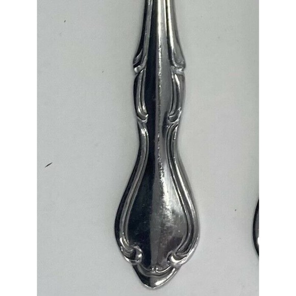 Leonard Silver EXETER, 29-Piece Stainless Glossy Flatware Set, Scroll Edge Korea - Picture 5 of 6